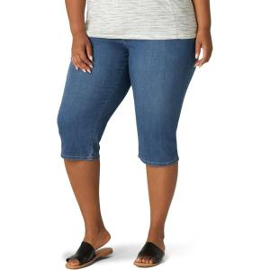 Lee Women’s Plus Size Relaxed Fit Denim Capri Jean(Soar)