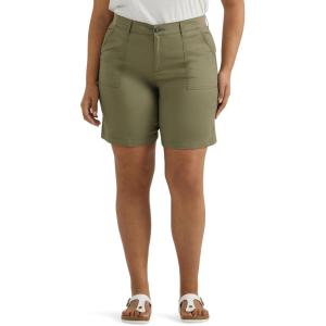 Lee Womens Plus Size Ultra Lux Comfort with Flex-to-go Utility Bermuda Short(Deep Lichen Green)