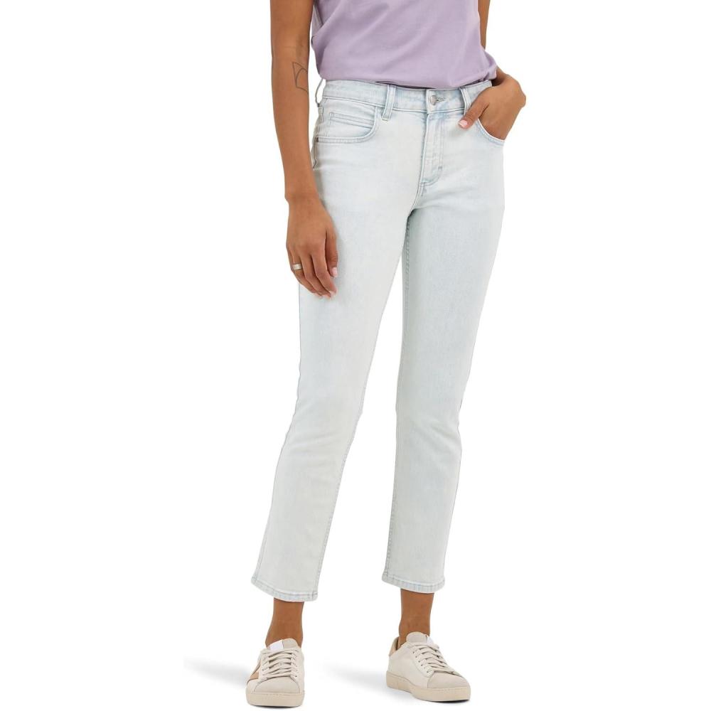 imageLee Womens Legendary 26 Straight Crop JeanMoonlight