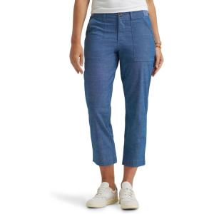 Lee Women’s Ultra Lux Comfort with Flex-to-go Utility Capri Pant(Chambray)