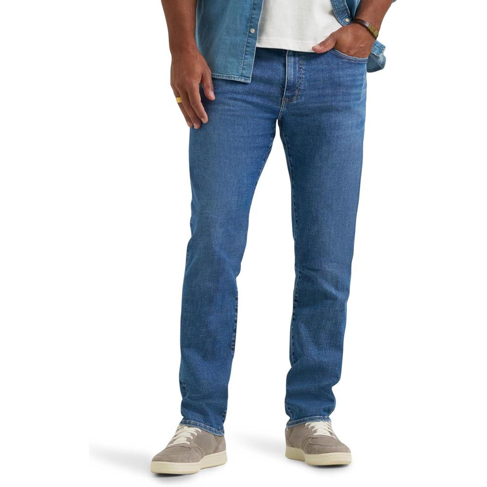 imageLee Mens Extreme Motion Regular Straight Jean with Cool TempZayne