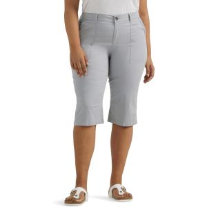 Lee Womens Plus Size Ultra Lux Comfort with Flex-to-go Utility Skimmer Capri Pant(Material Gray)