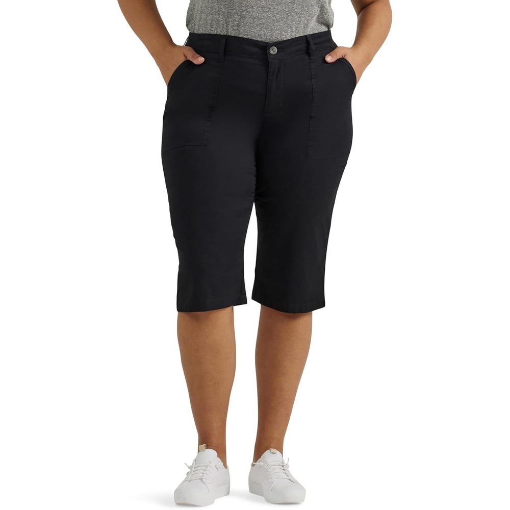 image:imageLee Womens Plus Size Ultra Lux Comfort with Flextogo Utility Skimmer Capri PantUnionall Black