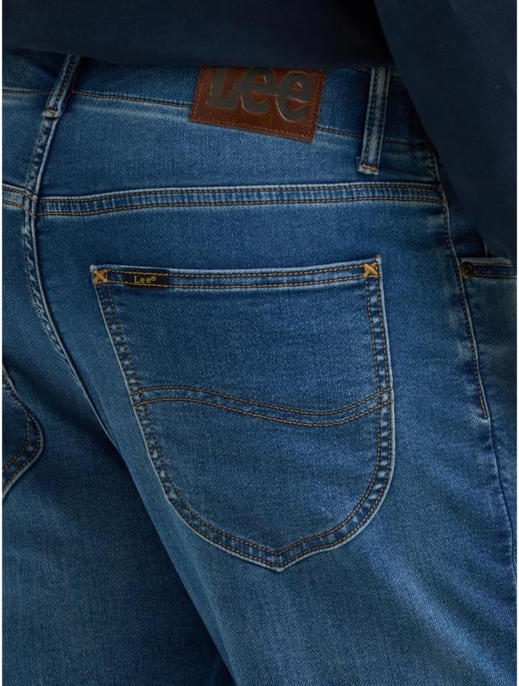 image:imageLee Mens Extreme Motion Regular Taper JeanDash Brushed Knit Striped Lining