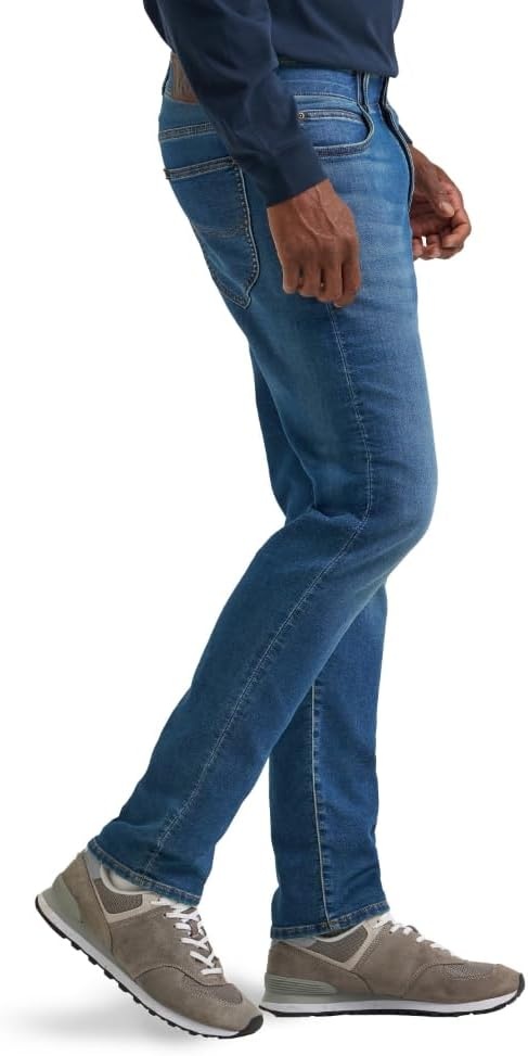 image:imageLee Mens Extreme Motion Regular Taper JeanDash Brushed Knit Striped Lining
