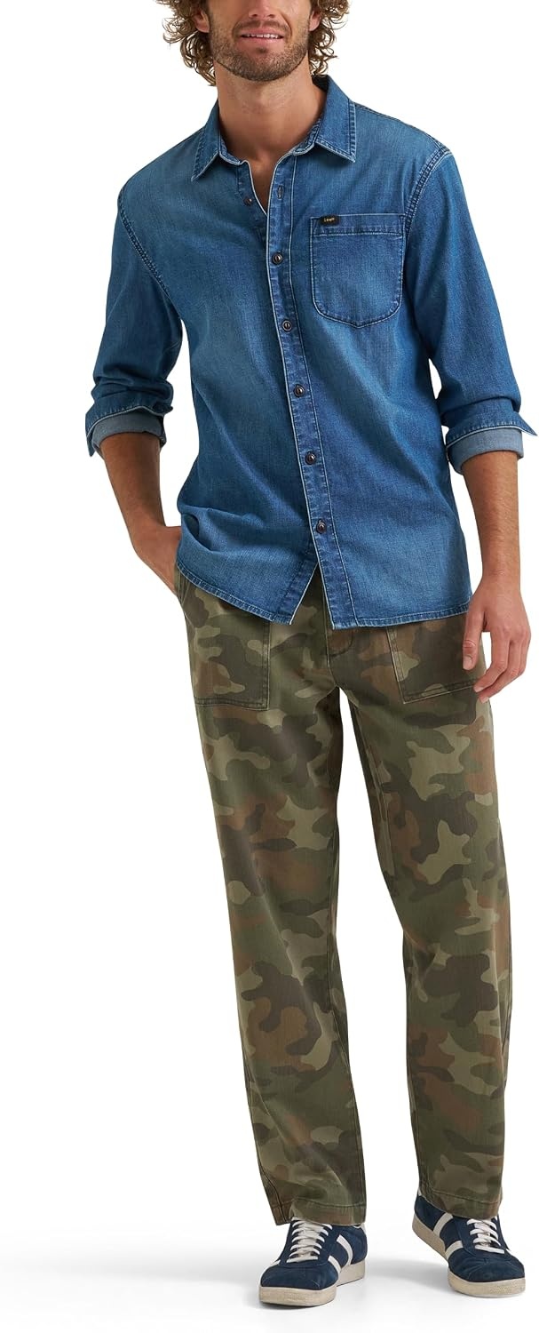 image:imageLee Mens Legendary Relaxed Utility PantWoodland Camo