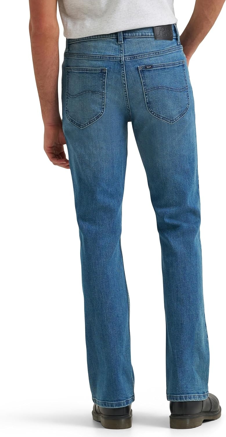 image:imageLee Mens Legendary Regular Boot JeanBreezy