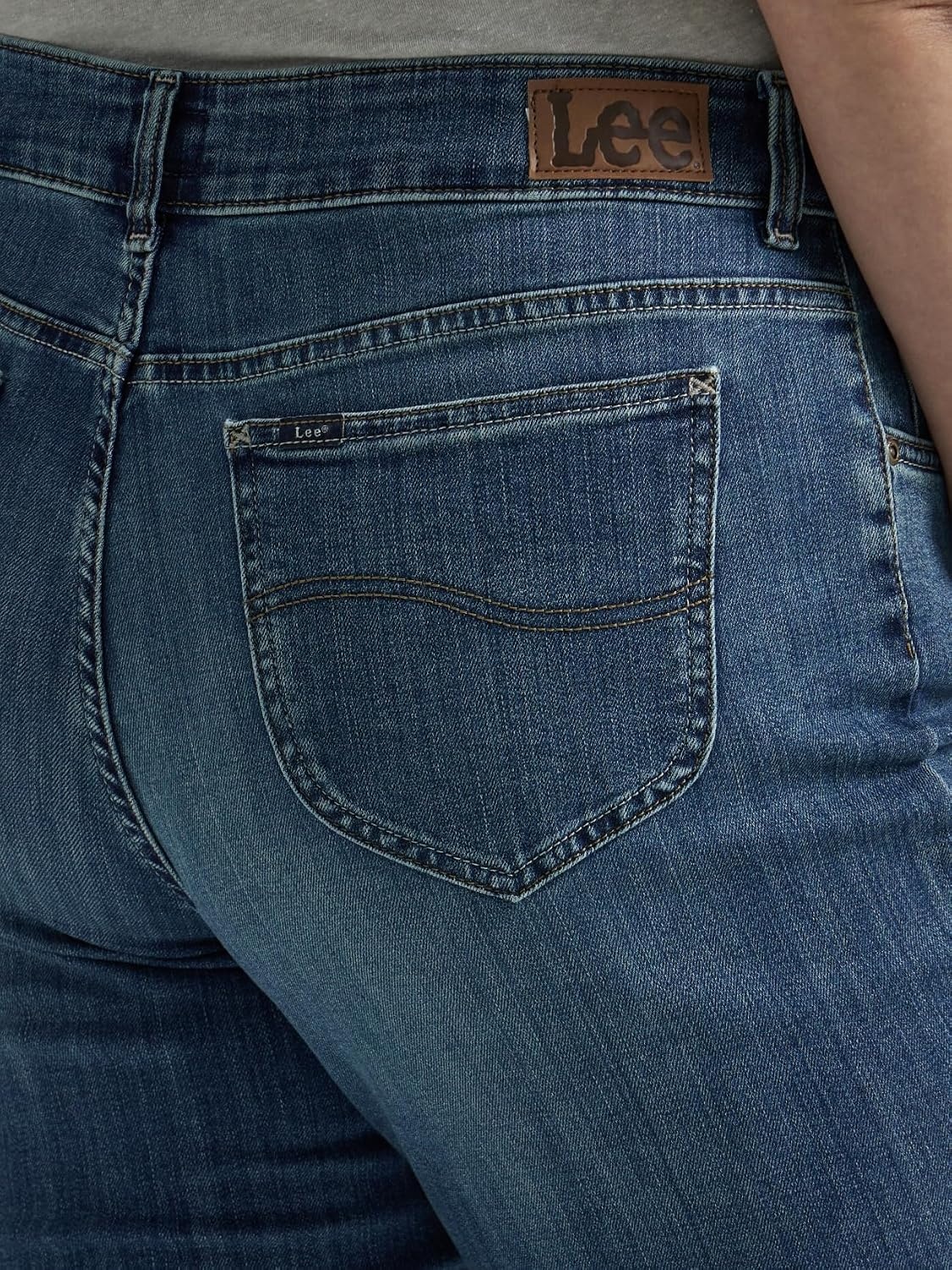 image:imageLee Womens Plus Size Legendary Mid Rise Straight Leg JeanSeattle